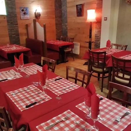 Les Marmottes 2 Etoiles Nn Hotel