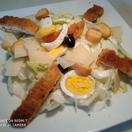 Hotel Les Marmottes 2 Etoiles Nn Montferrier