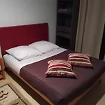 Hotel Les Marmottes 2 Etoiles Nn