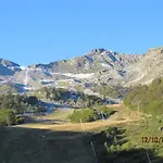 Les Marmottes 2 Etoiles Nn Hotel